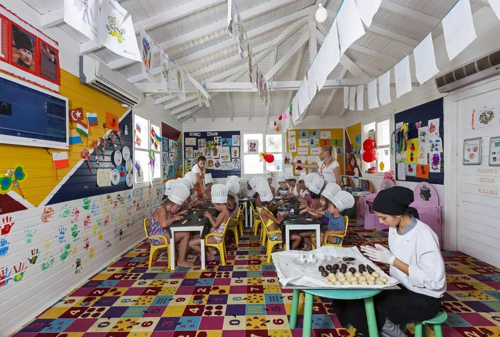 sultan of dreams antalya_shabavizparvaz_09.jpg